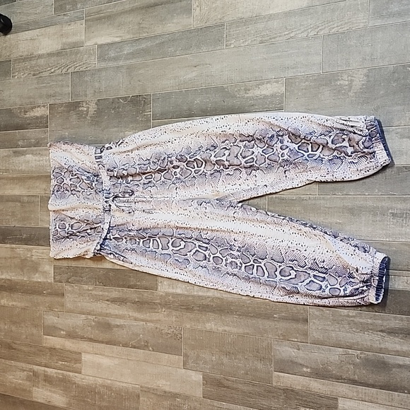 CBR brand snakeskin romper - Picture 2 of 10